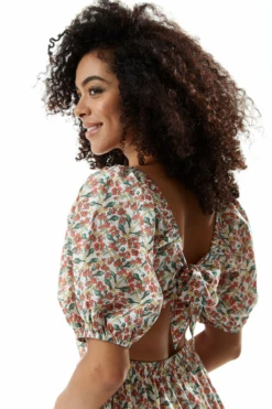 Liquorish Red Floral Maxi Dress With Cut Out Back -Liquosmi Store 3s6sB2T5 10080