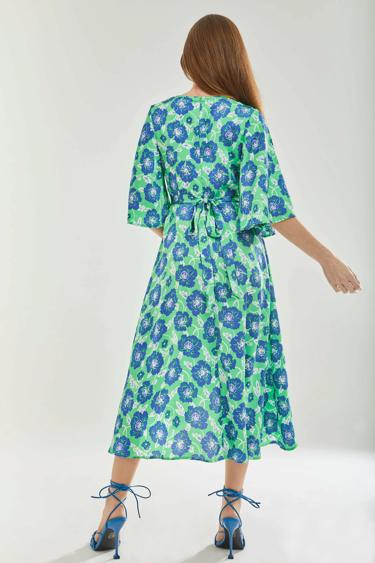 Liquorish Blue Floral Midi Wrap Dress Kimono Sleeve In Green 3 Liquorish Blue Floral Midi Wrap Dress Kimono Sleeve In Green - Image 3