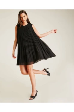 Dusty Pink Pleated A-line Mini Dress