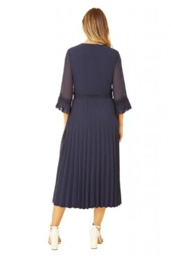 Yumi Navy Embroidered Floral Pleated Midi Dress -Liquosmi Store OaMexdMd 14782