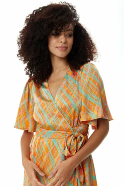 Liquorish Midi Wrap Dress In Orange Scribble Print -Liquosmi Store Q0xcSOQ8 10062