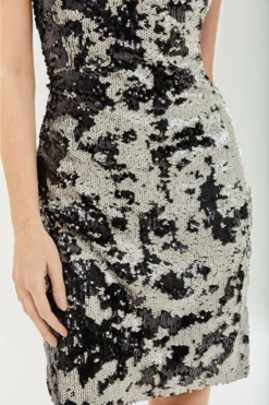 Liquorish Mini Sequin Dress With Open Back -Liquosmi Store QUPcYb5g 8718