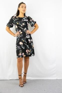 Signage Round Neck Short Puff Sleeve Midi Dress -Liquosmi Store hatk52ph 15678