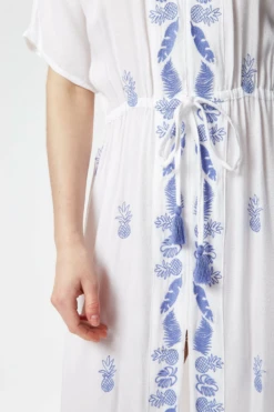 Liquorish White Maxi Beach Dress With Blue Embroidery -Liquosmi Store qiUIrghC 11721