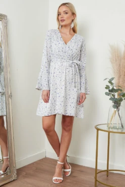 Lilura London Wrap Dress With Frill Sleeve In White Floral 9 Lilura London Wrap Dress With Frill Sleeve In White Floral -Liquosmi Store ztTO3kI1 15688